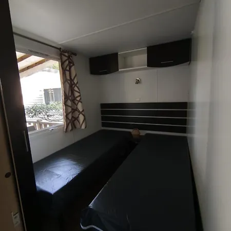 Campingplatz L'alize Mobil 6 Personnes 4 Etoiles Piscine Clim A 3 Kms Barcares *
