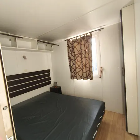 L'alize Mobil 6 Personnes 4 Etoiles Piscine Clim A 3 Kms Barcares مكان تخييم