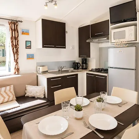 L'alize Mobil 6 Personnes 4 Etoiles Piscine Clim A 3 Kms Barcares 营地